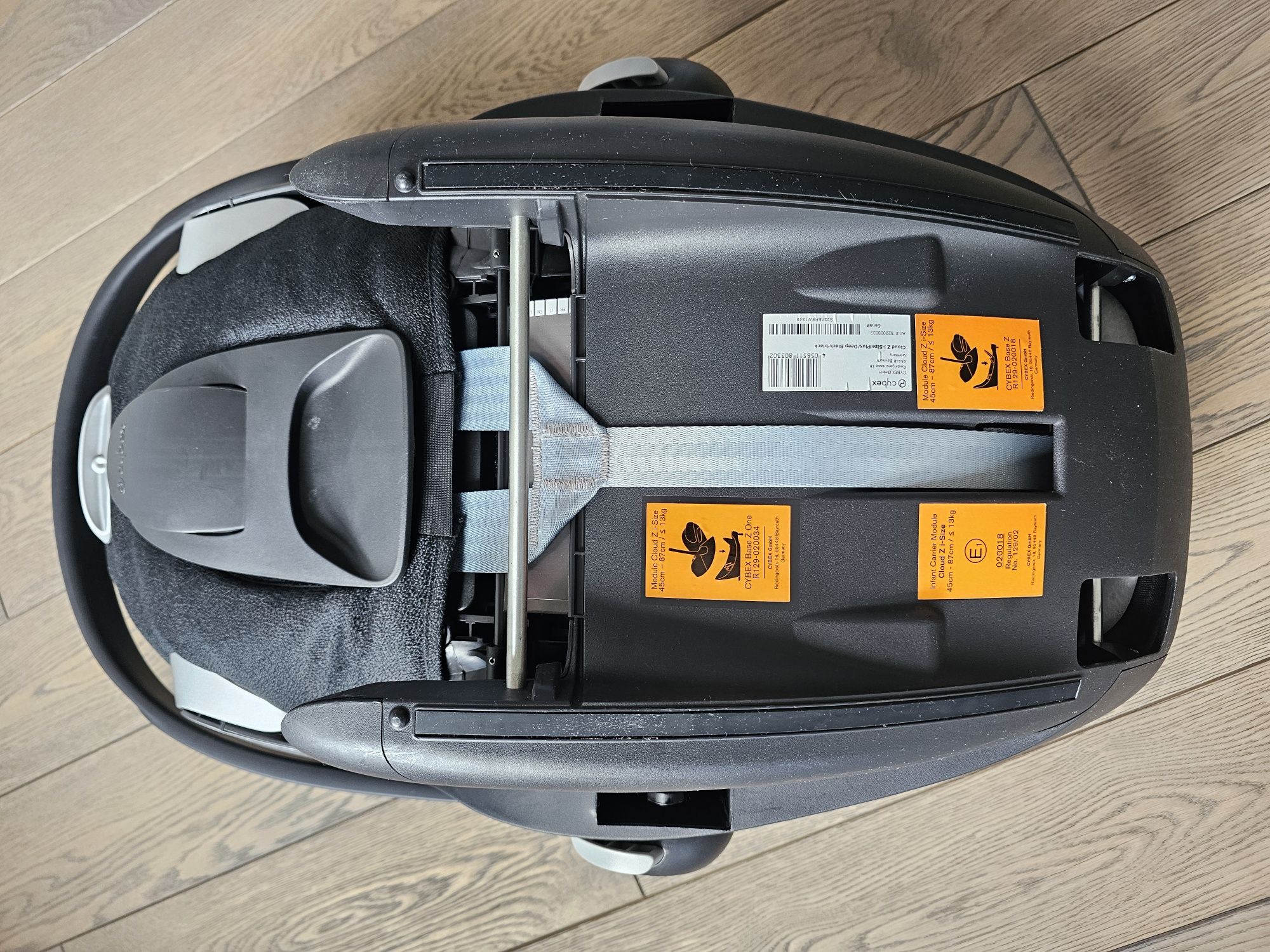 Автокрісло Cybex Cloud Z i-Size plus/deep Black