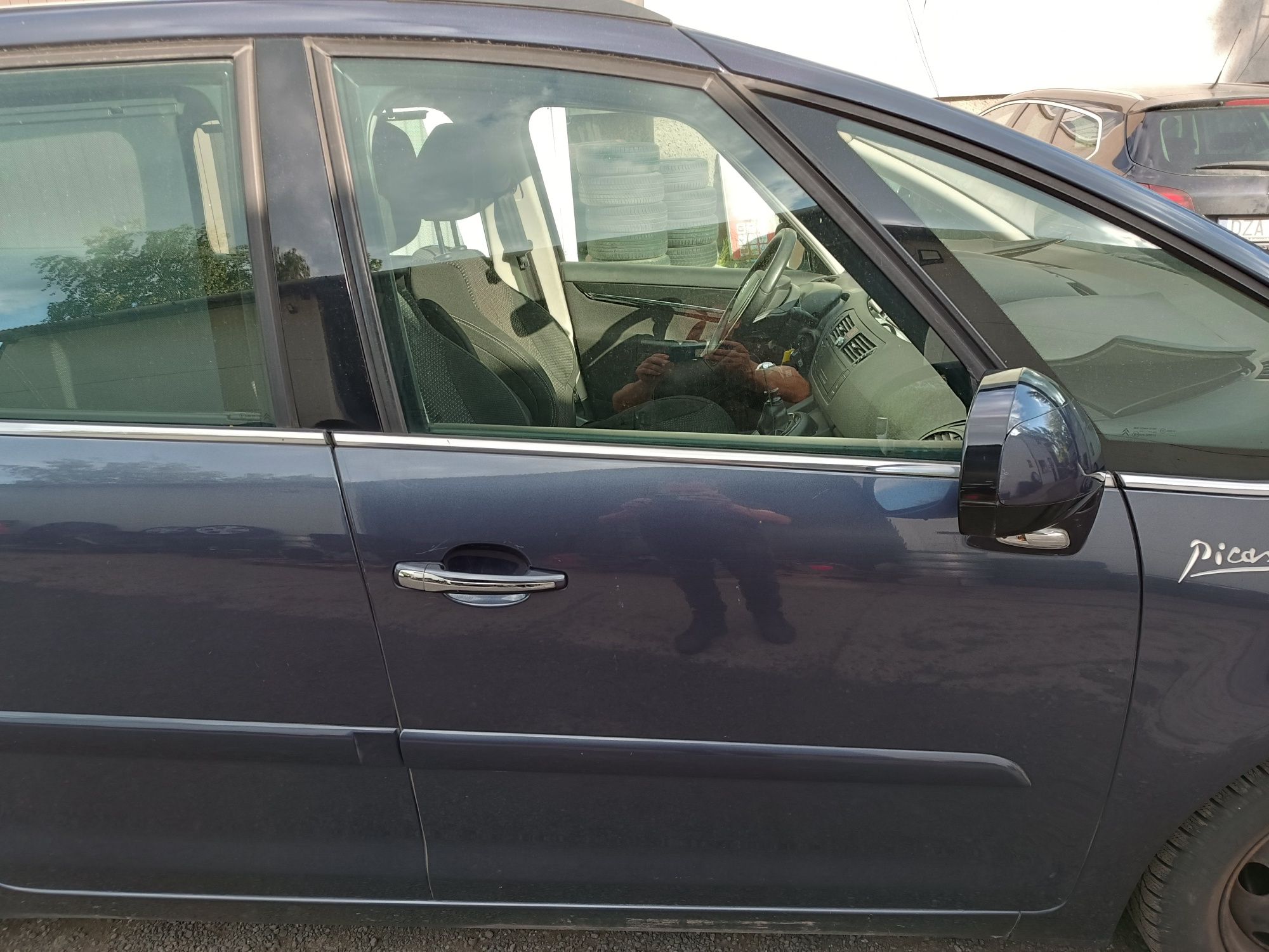 Citroen C4 Picasso, Grand 06-13 - Drzwi przód przednie prawe KENC