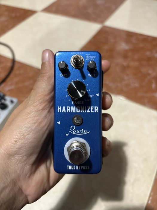 Harmonizer Rowin