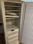 Морозилка Indesit  SFR167.002 (ремонт или запчасти)