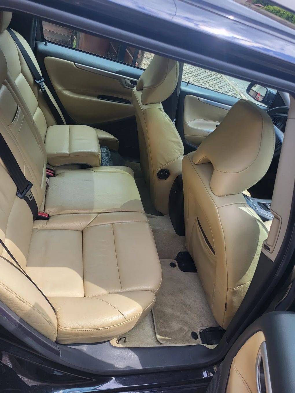 Volvo V70 Volvo v70R,