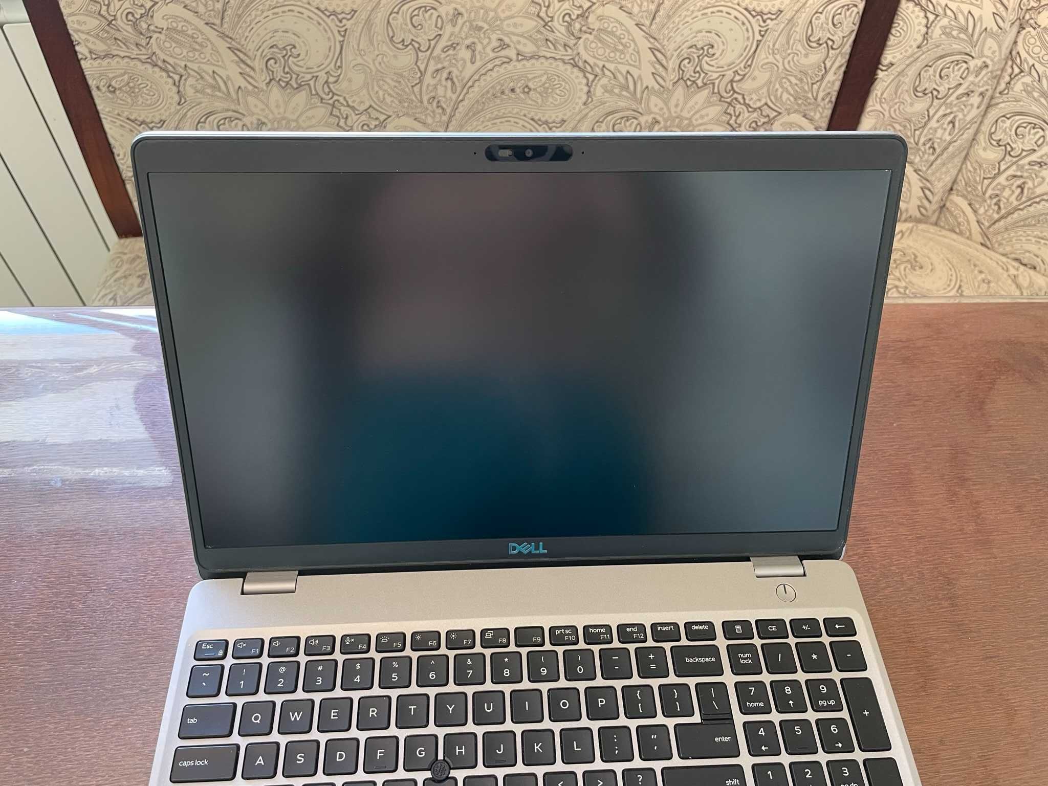 Ноутбук 15" FHD Dell Latitude 5510 (i7-10810U/16Gb/SSD256/intel UHD)