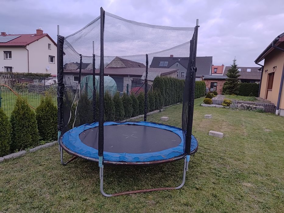 Trampolina dla dzieci