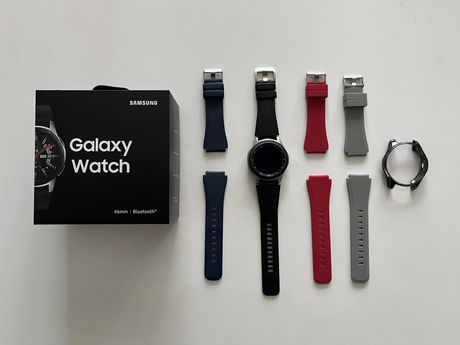 Smartwatch Samsung Galaxy Watch 46mm plus dodatki