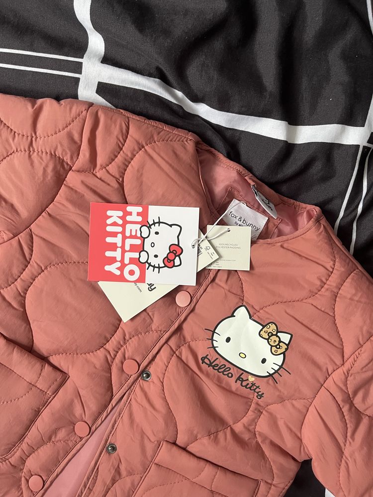 Nowa kurtka wiosenna Hello Kitty r92