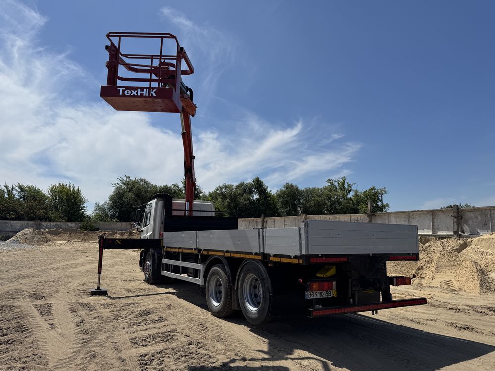 DAF CF75.310 маніпулятор