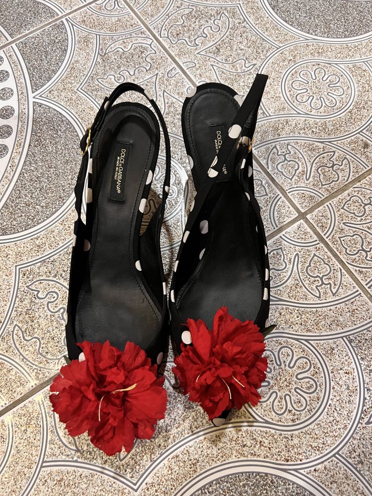 Оригинальные новые  туфли Dolce & Gabbana