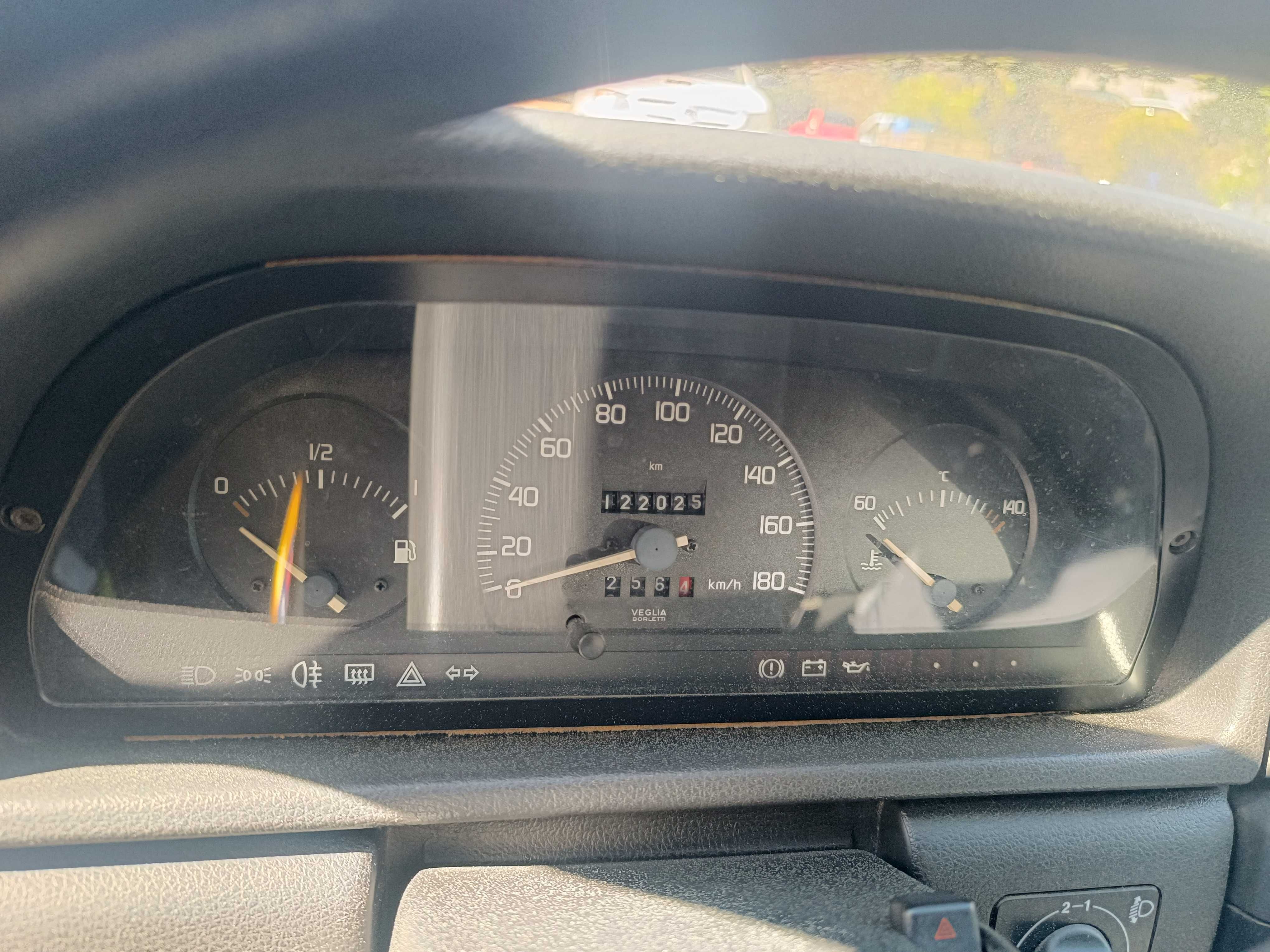 Fiat Uno em excelente estado