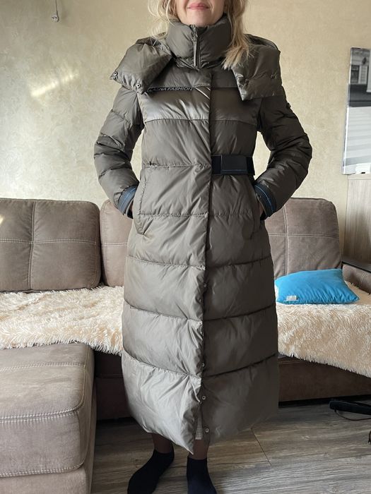 Стан нового! Продам зимове пальто .M-L