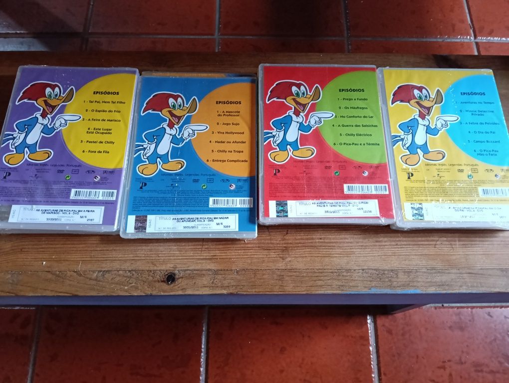 Coleção de DVDS " As aventuras de Pica-Pau"
