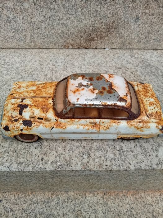 Vendo carro antigo para restauro