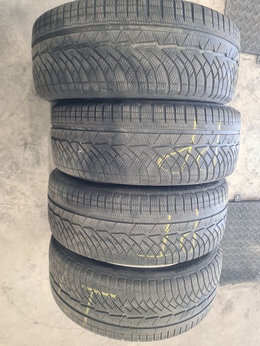 Opony zimowe 225 / 45 18'  Michelin Pilot Alpin 4 PA4 MO 5.5-6mm ładne