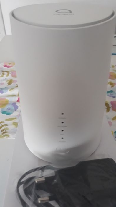 Router Alcatel linkhub LTE cat7 Home Station