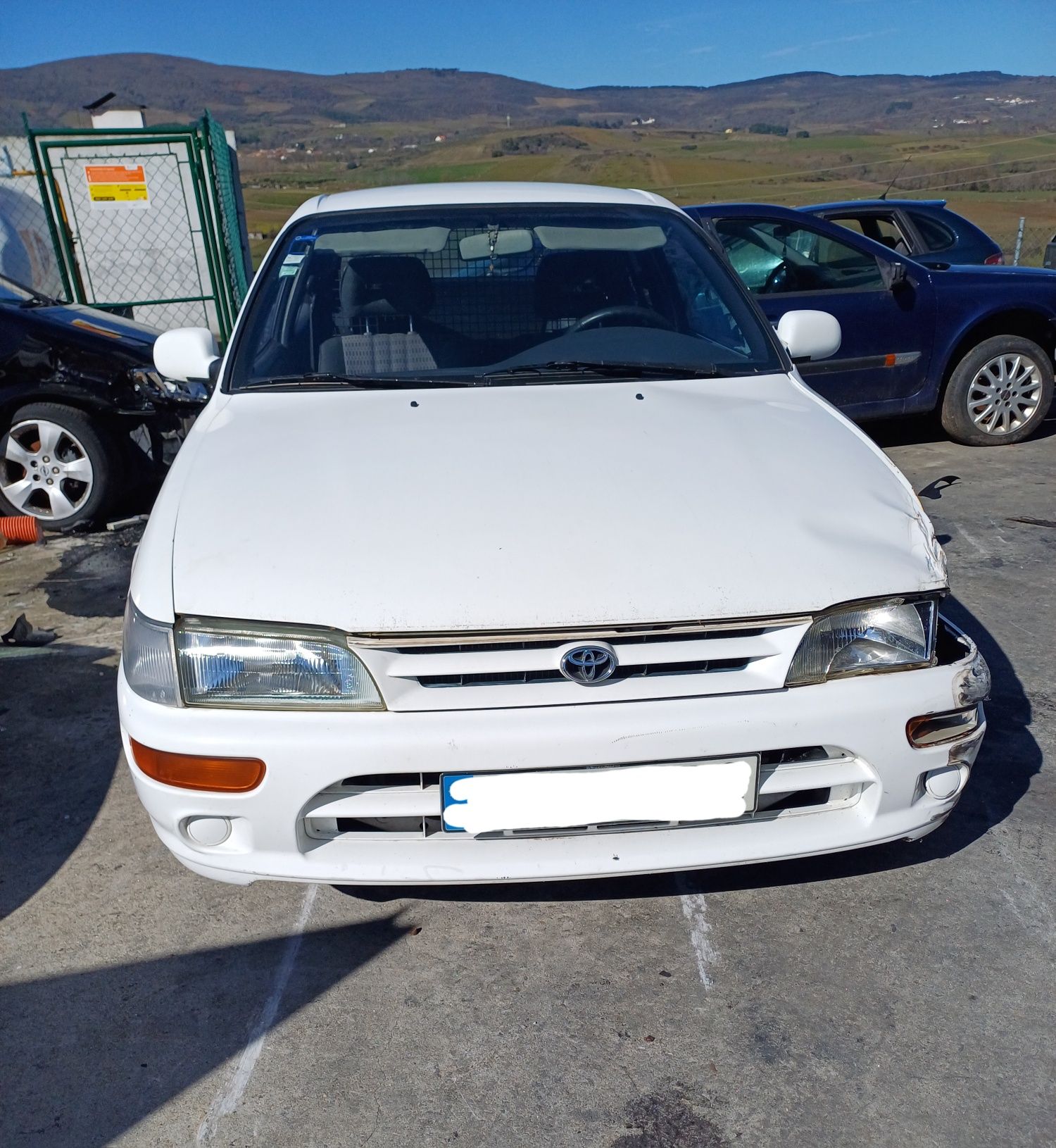 Toyota Corola para peças