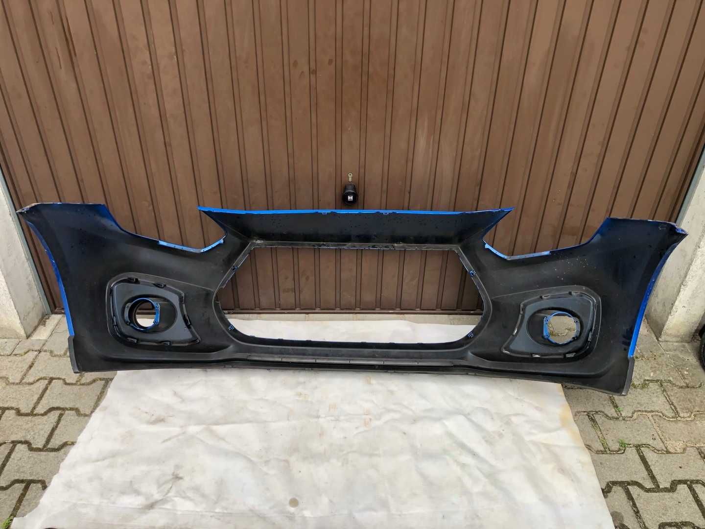 Zderzak przód przedni Suzuki Swift Sport MK8 17-