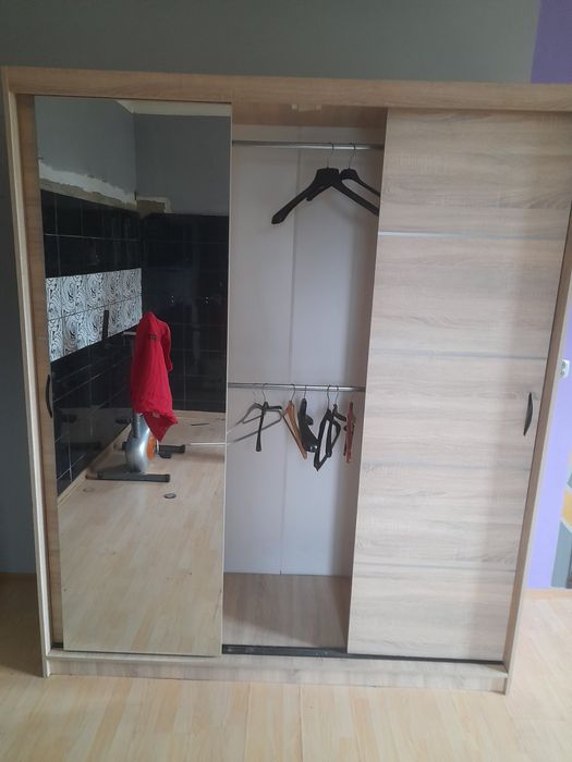 Szafa przesuwna 180cm rio 3 z lustrem