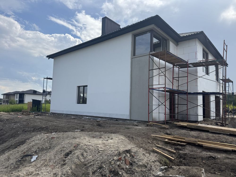 Терміново! Продам котедж Байківці 180 кв, 4 сот ділянка