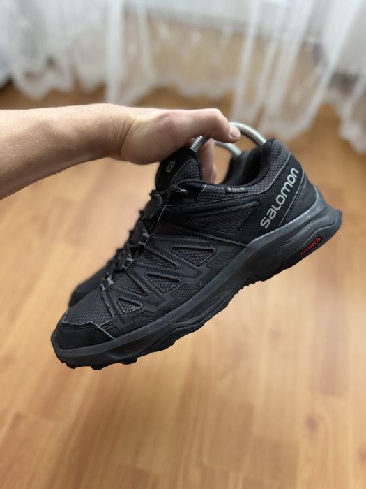 Чоловічі кросівки Salomon Gore tex розмір 42 26.5 см