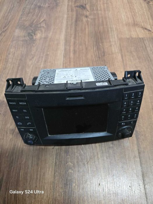 Mercedes SPRINTER Radioodtwarzacz Radio Comand