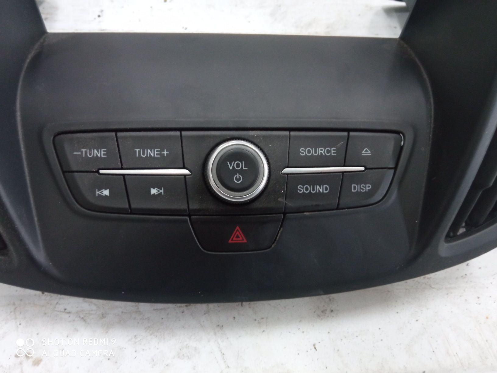 Ramka panel radia Ford Kuga MK2 Lift