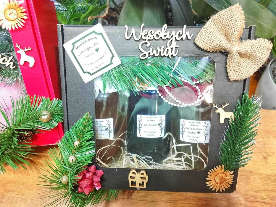 Pudełka, kosze prezentowe z przetworami