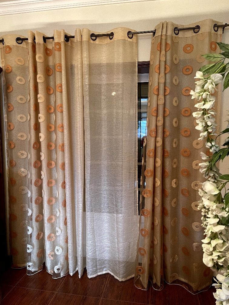 Conjunto 3 cortinas sala com varões