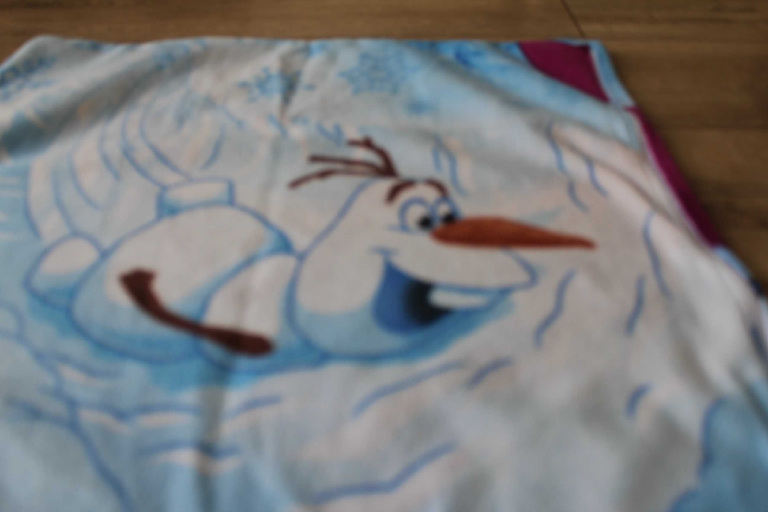 Polarowa poszewka na poduszkę Kraina Lodu Anna, Olaf 53 x 48 cm