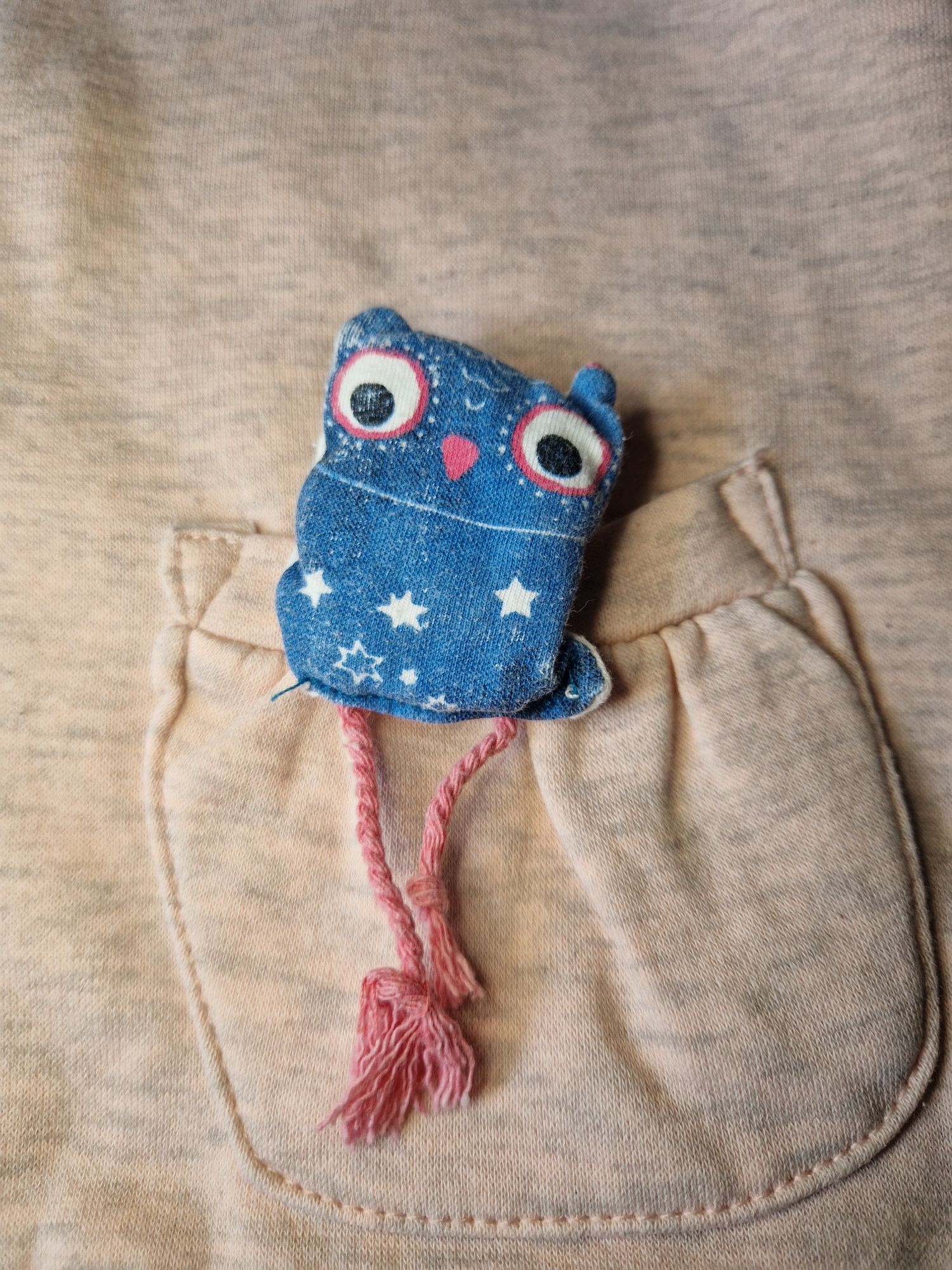 Bluza z kapturem dziewczęca różowa 5.10.15 r. 110