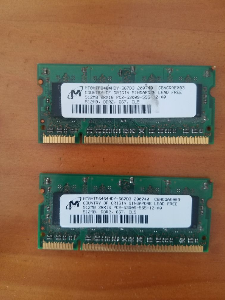 Memórias ram 2 x 512mb retiradas de Macbook White