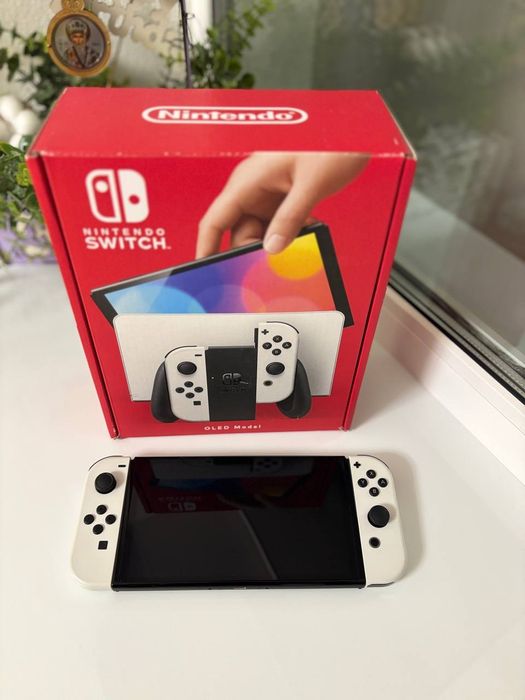 Игровая консоль NINTENDO Switch OLED White. Нова