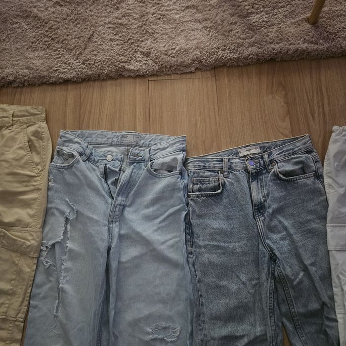 Calças  diversas tam 34