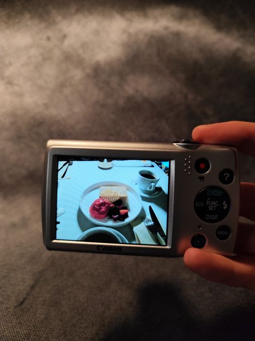 Canon PowerShot A25000 цифровий фотоапарат, мильниця