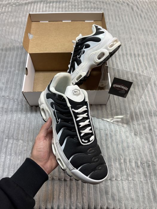 Nike TN Com Caixa