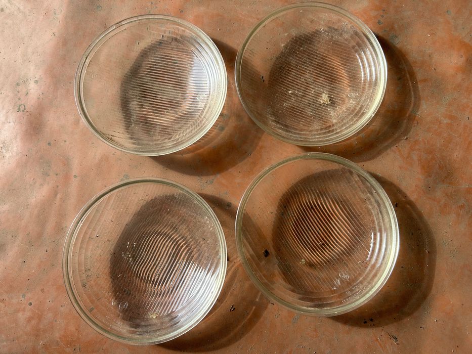 Скло на фари Москвич 412