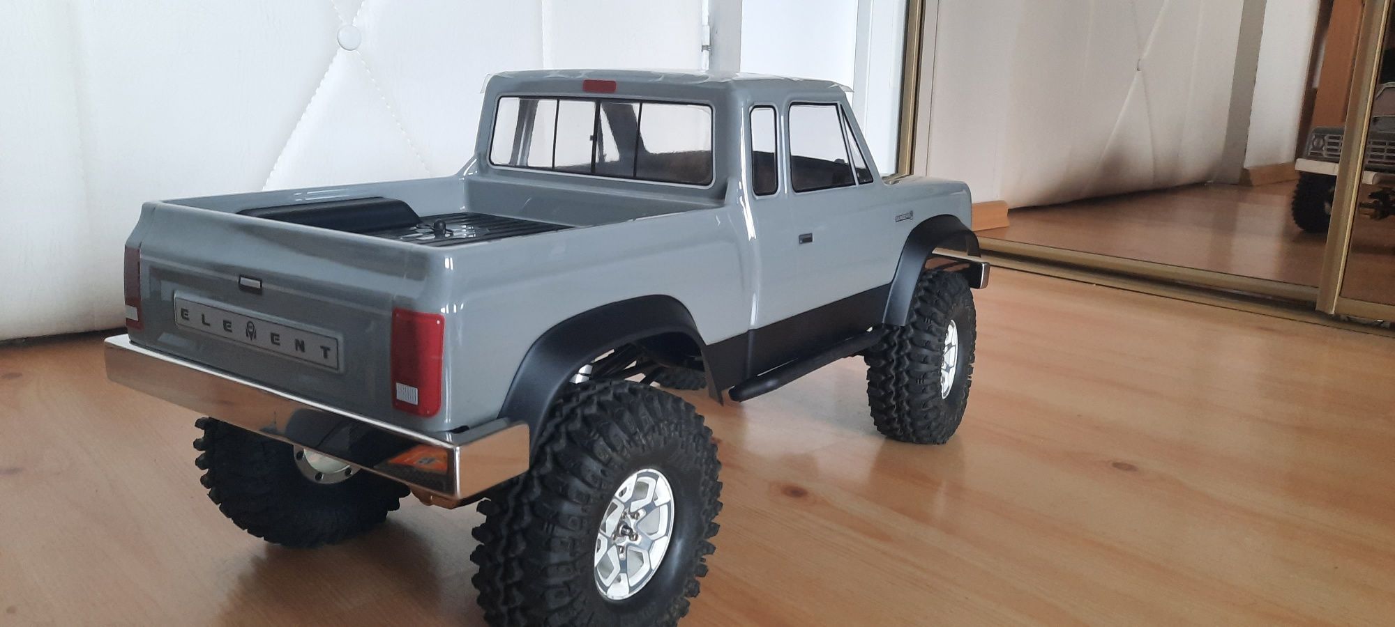 Model rc 1:10 Axial