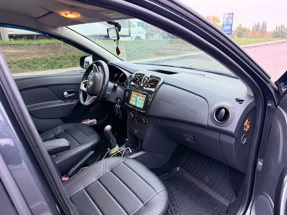 Продаю власне авто