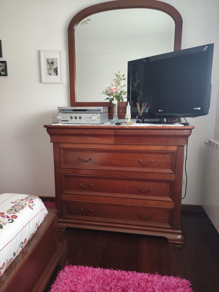 Vende-se Mobilia
