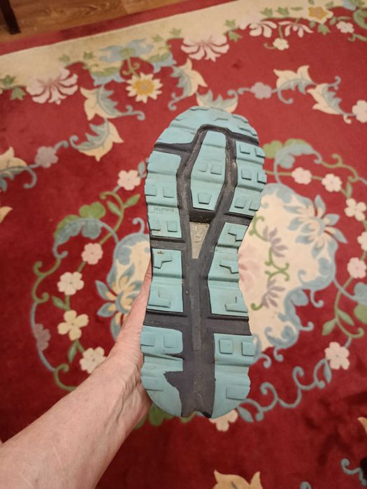 Беговые кроссовки Swiss Engenering  Cloudvista стелька 26,5 см