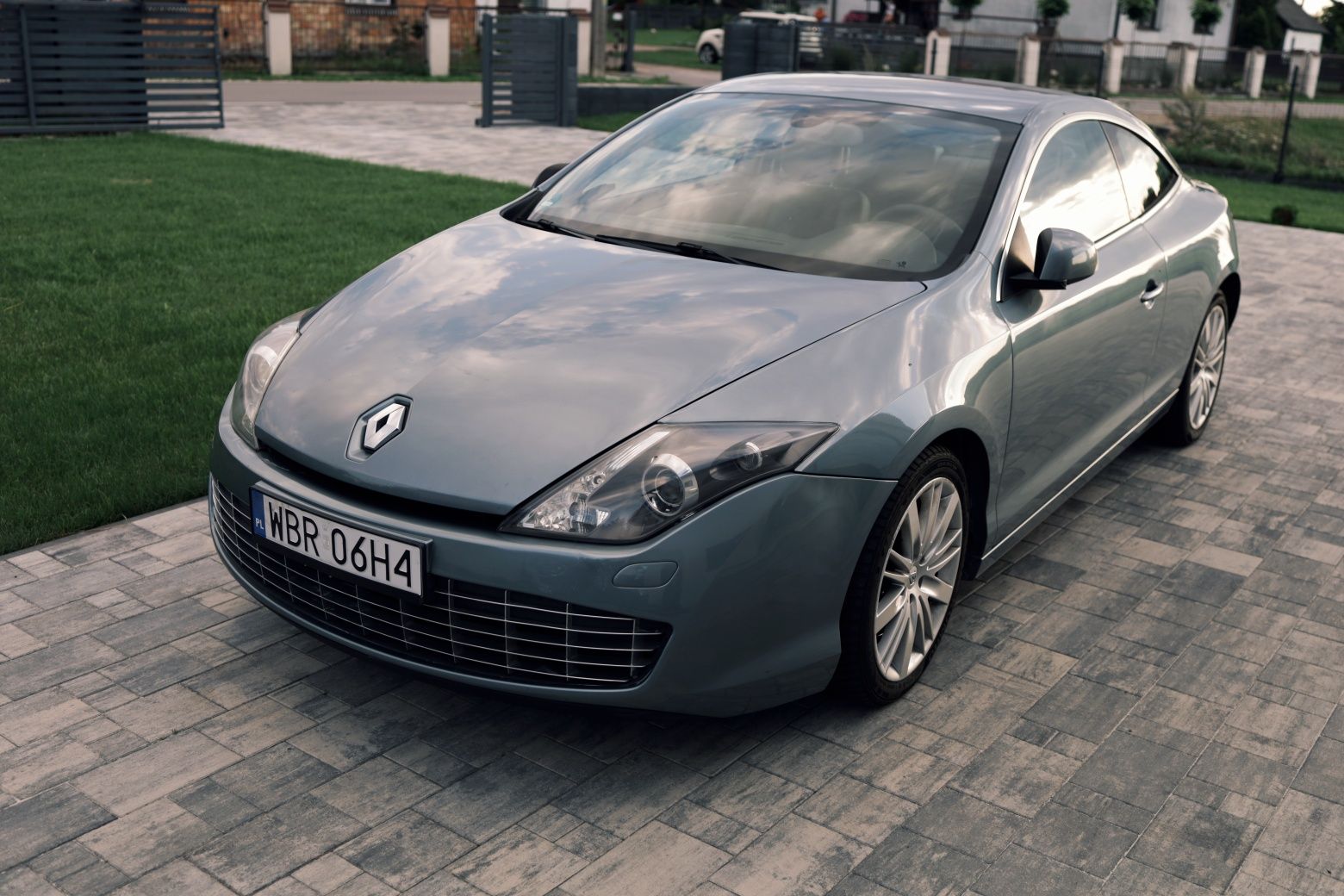 Laguna Coupe 3.0d 4 Control