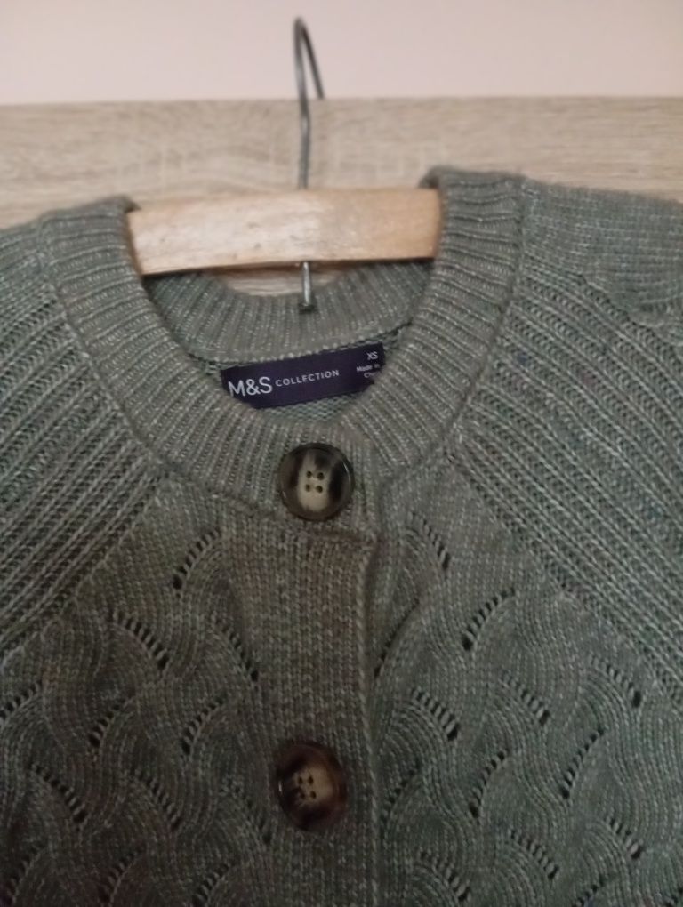 Sprzedam sweter damski