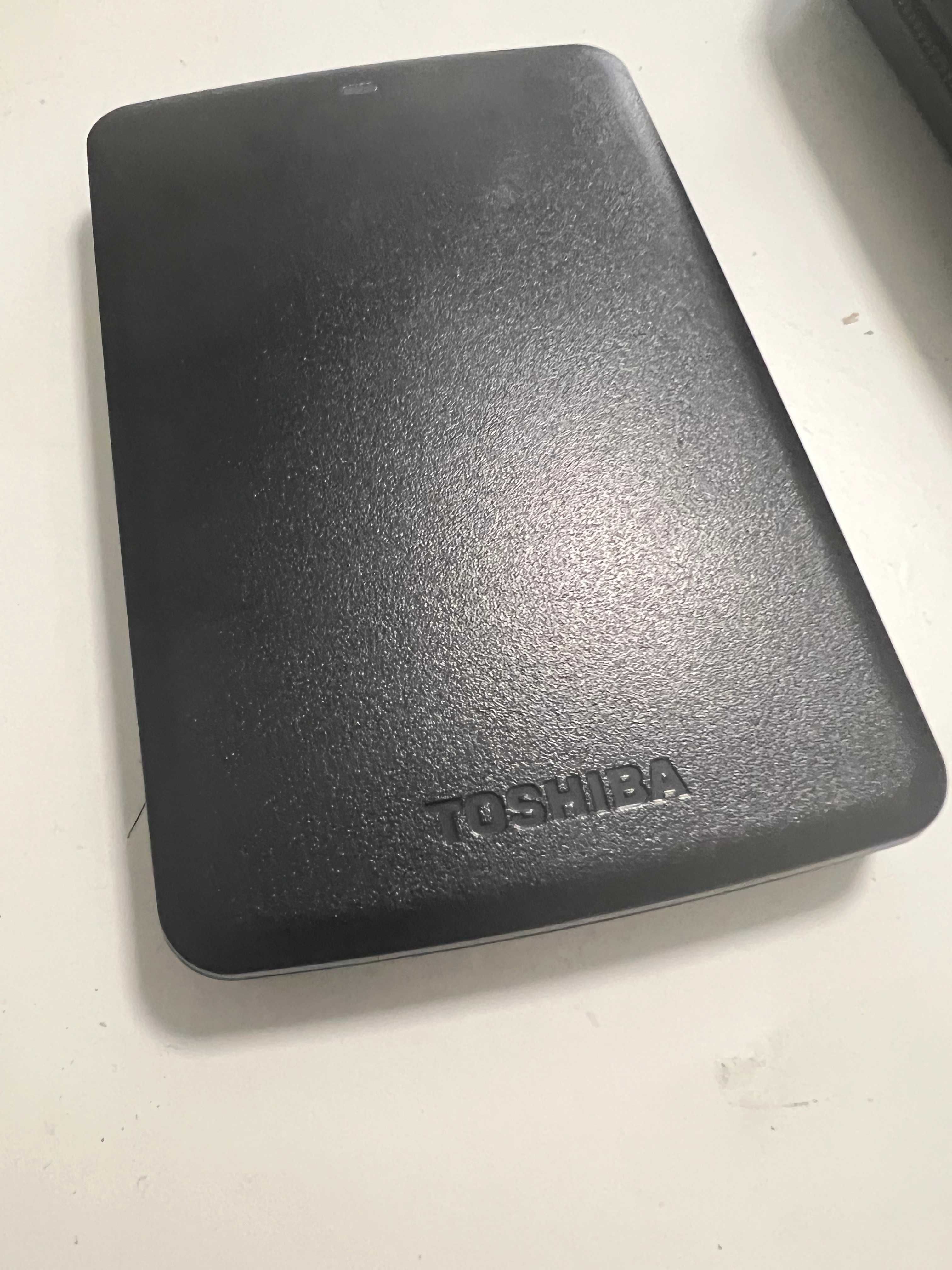 Disco Externo Toshiba 1TB Canvio Basics 2.5