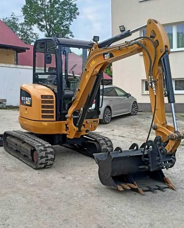 Minikoparka Cat 302.7D
