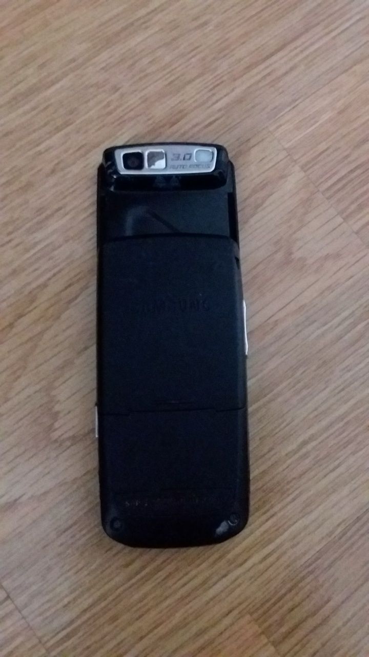 Telefon Samsung SGH D900 stan ok bez baterii.