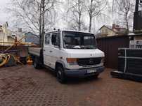 Mercedes-Benz Vario 614 D Doka  Mercedes Vario 614D z Doka, hak, 7 osobowy, stan dobry