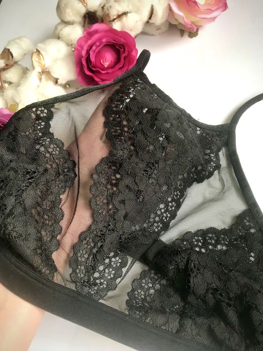 Бра/Бюстьє. Мереживо/Сітка. Victoria Secret. Ориг. 75/80 B. M розмір