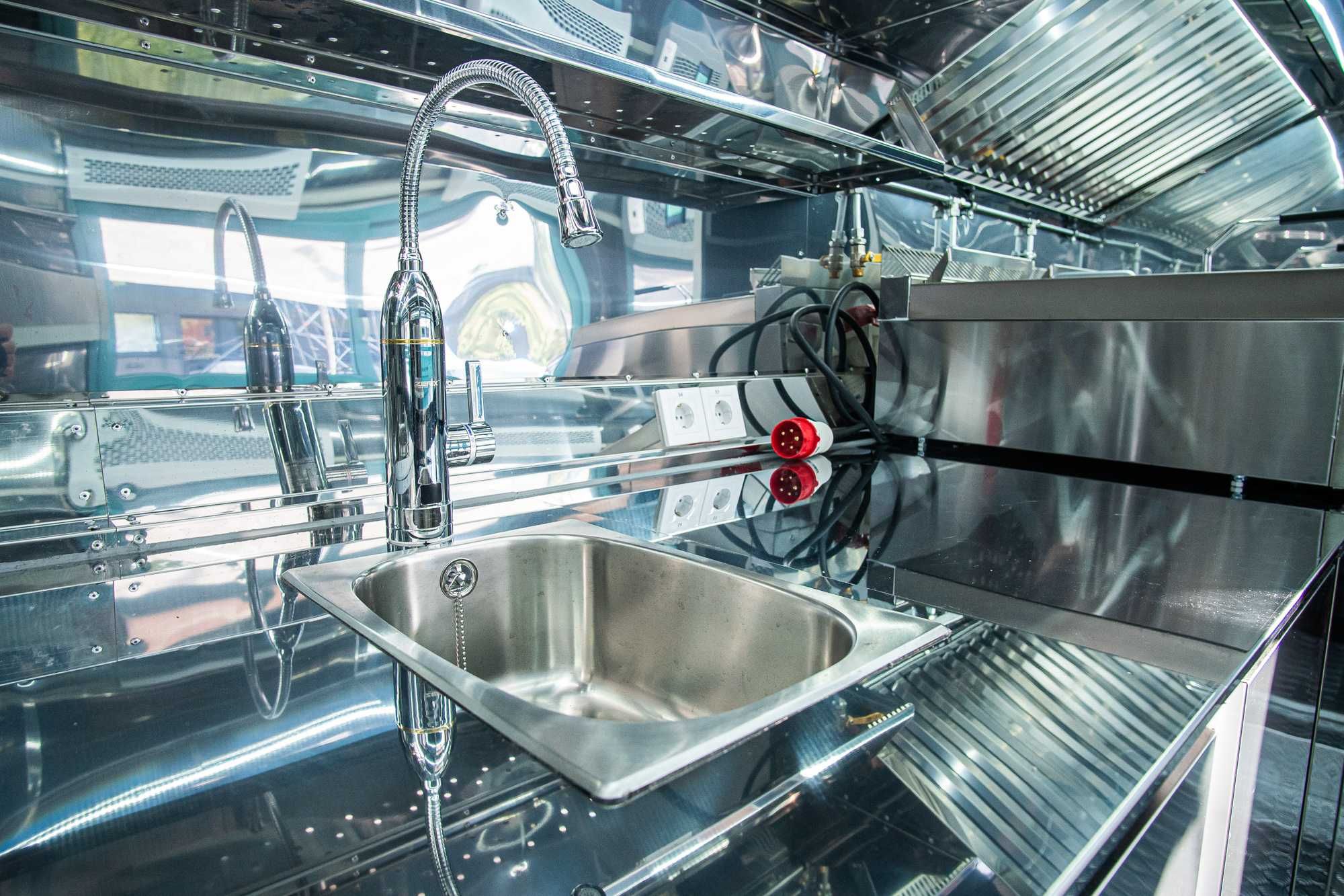 Streamline STL-8 фудтрак, торговый прицеп, фаст-фуд food truck, причеп