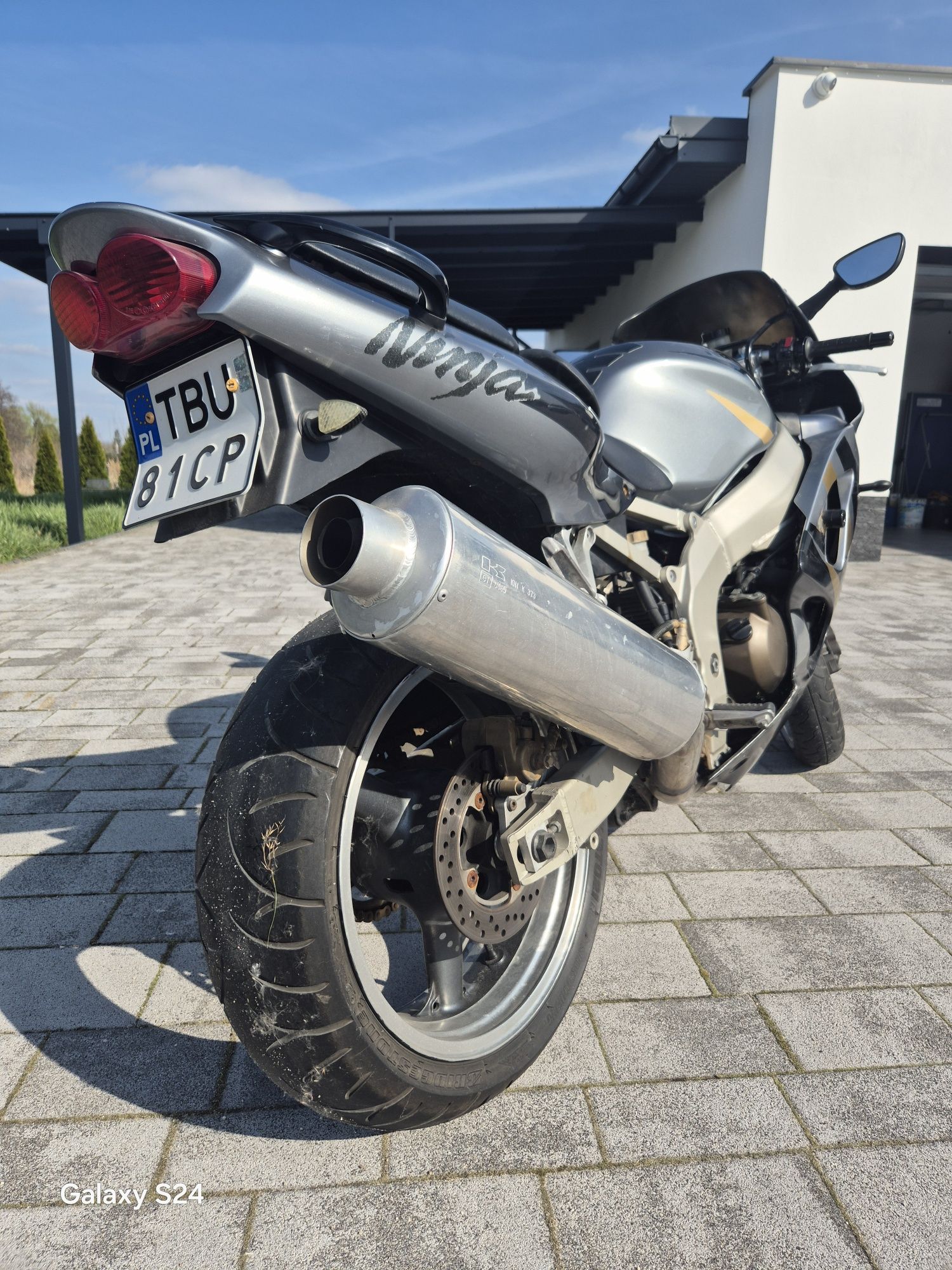 Kawasaki Ninja ZX6R