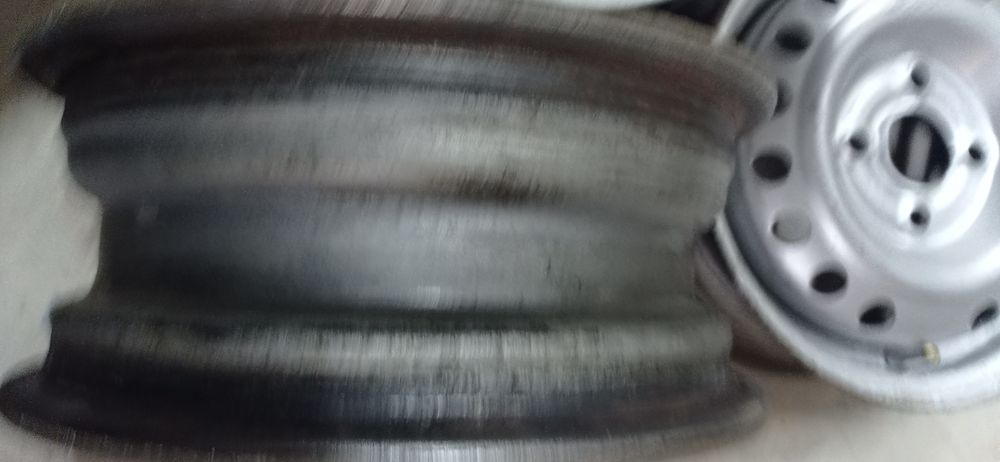 Продам диски  для легкового авто