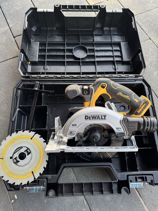 Jak nowa Pilarka tarczowa 12V 140mm DeWALT DCS512NT