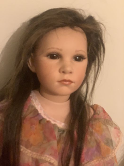 Lalka porcelanowa Suse Nilssen